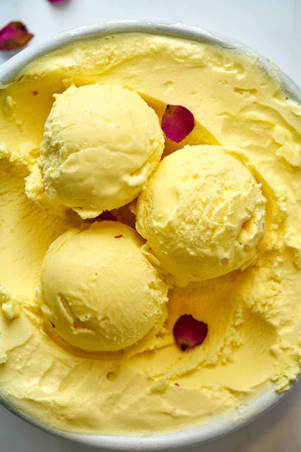 Half KG Saffron Ice Cream