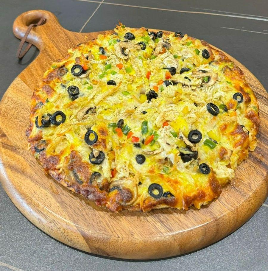 Alfredo Pizza پیتزا آلفردو