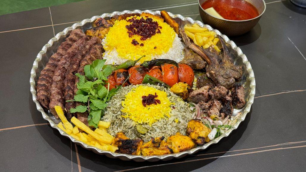 Khosravani Tray (4 Person) سینی کباب خسروانی