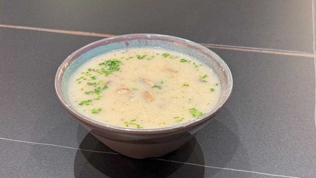 Mushroom & Cream Soup سوپ قارچ و خامه 