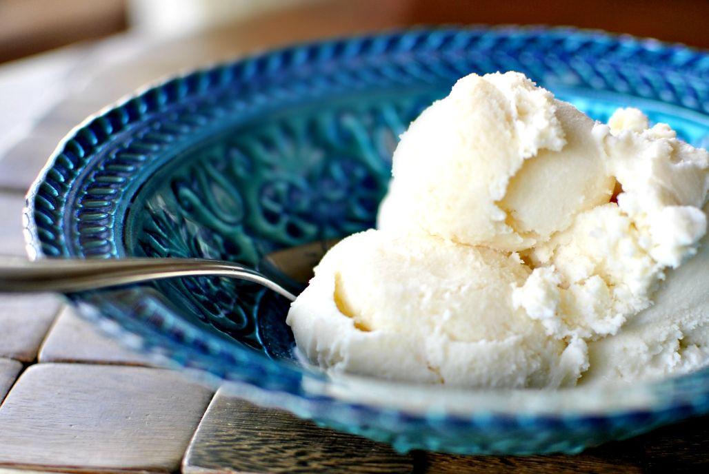 Half KG Vanilla Ice Cream